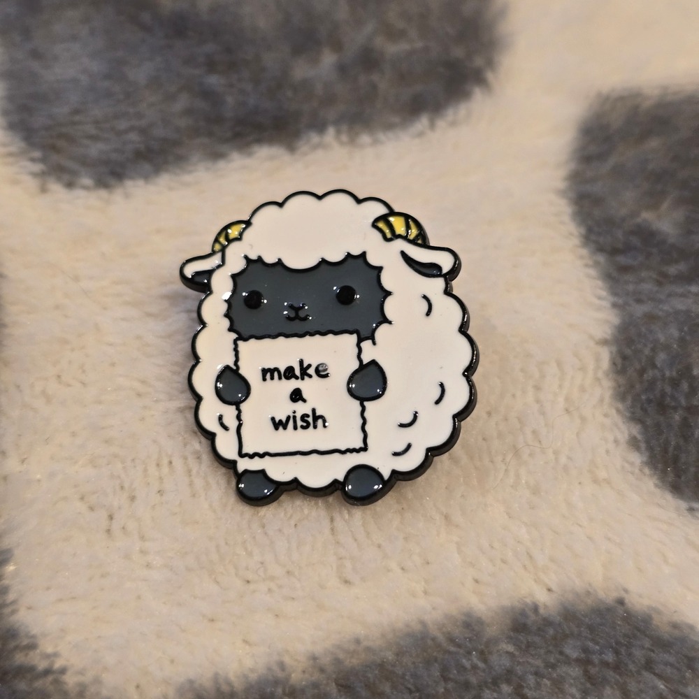 White Sheep "Make A Wish" Kawaii Lapel Jewelry Animal OS Enamel Pin Unisex